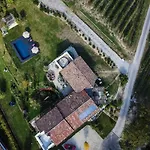 Apartamento Rostagni 1834 In With Pool In The Barolo Region