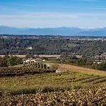 Rostagni 1834 In With Pool In The Barolo Region Novello