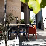 Rostagni 1834 In With Pool In The Barolo Region Appartement *