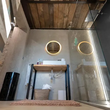 Rostagni 1834 In With Pool In The Barolo Region *
