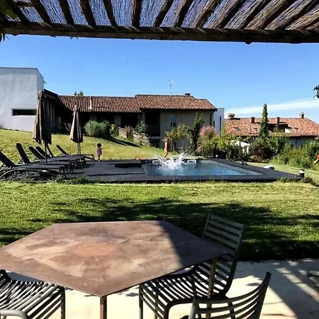 Rostagni 1834 In With Pool In The Barolo Region * Novello