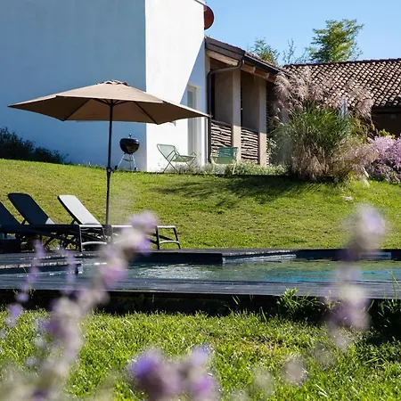 Rostagni 1834 In With Pool In The Barolo Region * 诺韦洛