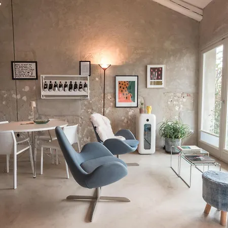Rostagni 1834 In With Pool In The Barolo Region